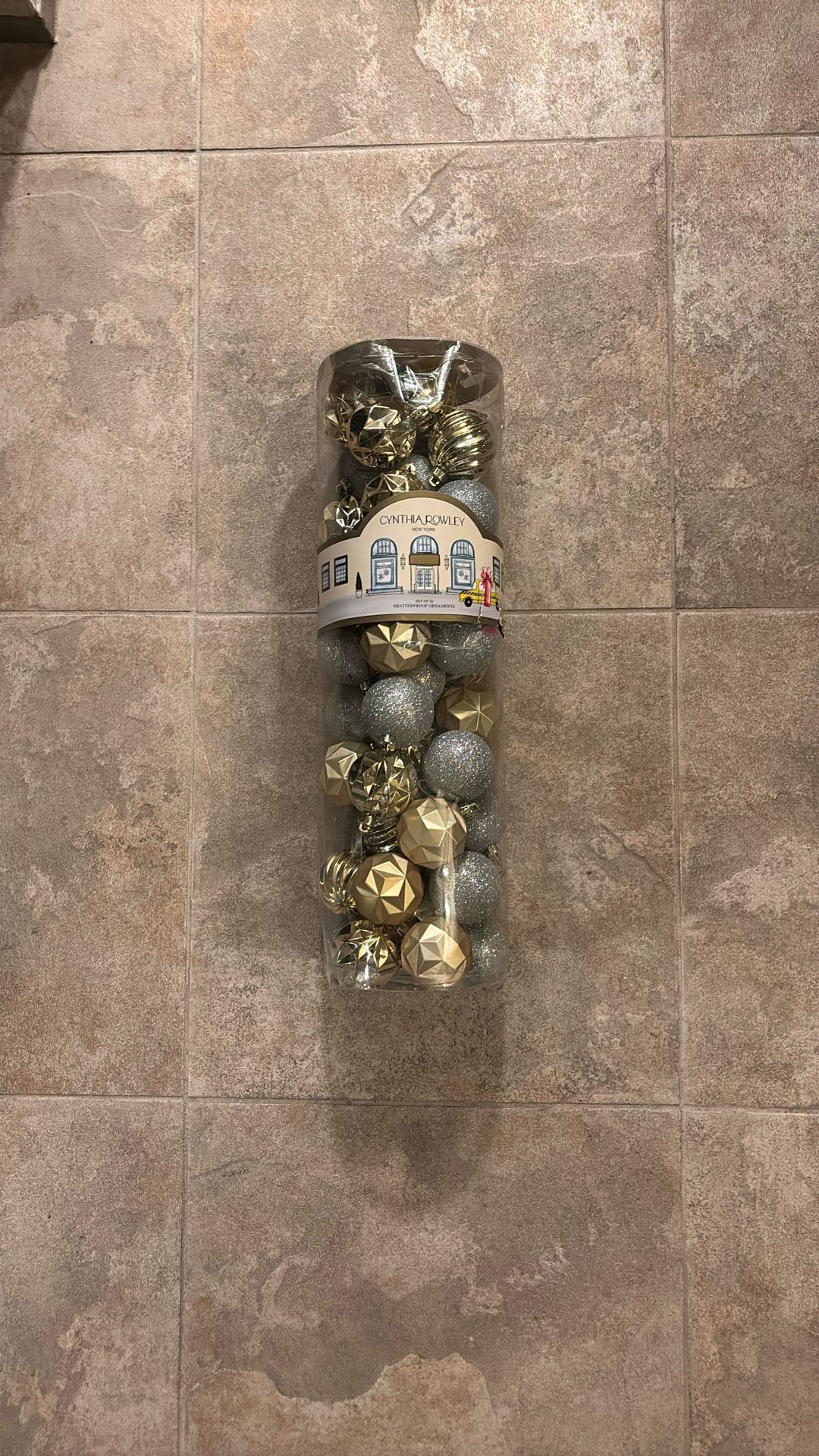 50 Pack of Ornaments With Hooks