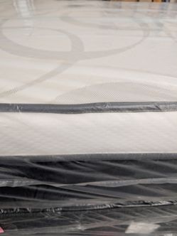 King size mattress