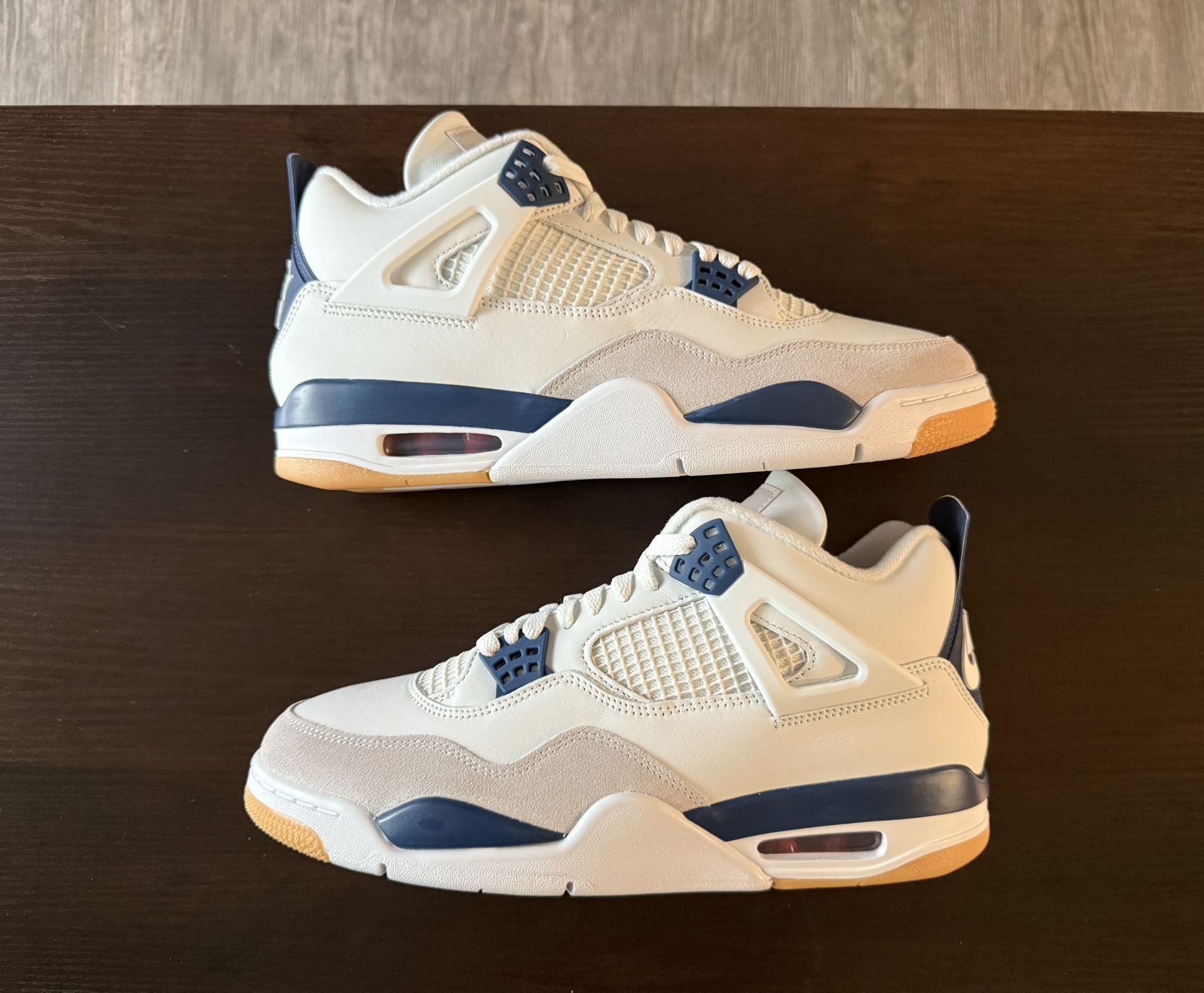 Air Jordan 4 Retro SP x Nike SB “Navy”