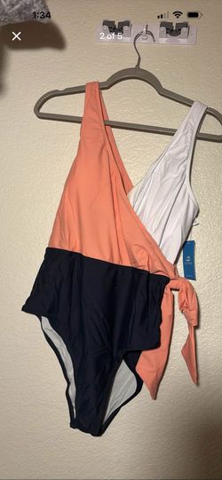 Cupshe women’s bathing suit 