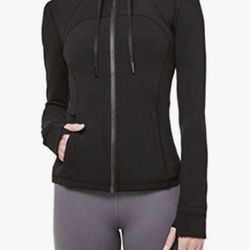 Lululemon Hooded Define Jacket Size 4 Black 