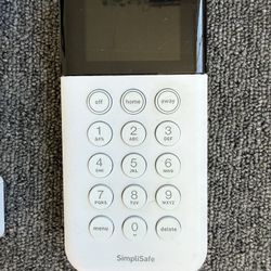 SimpliSafe Gen 2 Complete Security System
