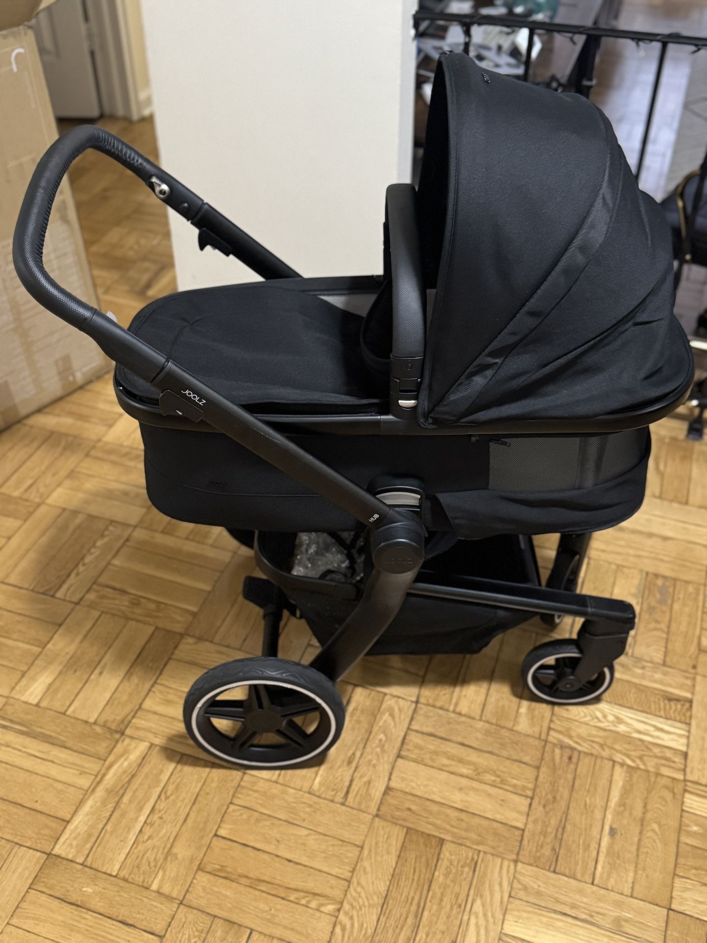 Joolz hub+ Stroller & Bassinet