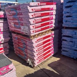 Owens Corning Oakridge 30yr Shingles. 