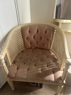 Pink chair $20