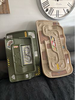Portable race tracks double sided