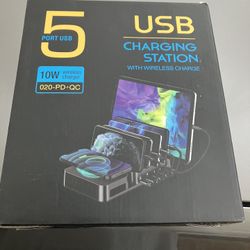 5 Port USB Charging Station With Wireless Charging 