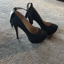 High Heel Ankle Strap Round Toe Stiletto Heels with Buckle Pumps