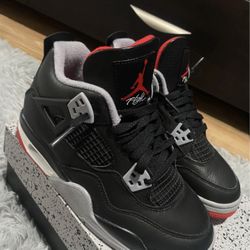 Air Jordan 4’s bred reimagined 