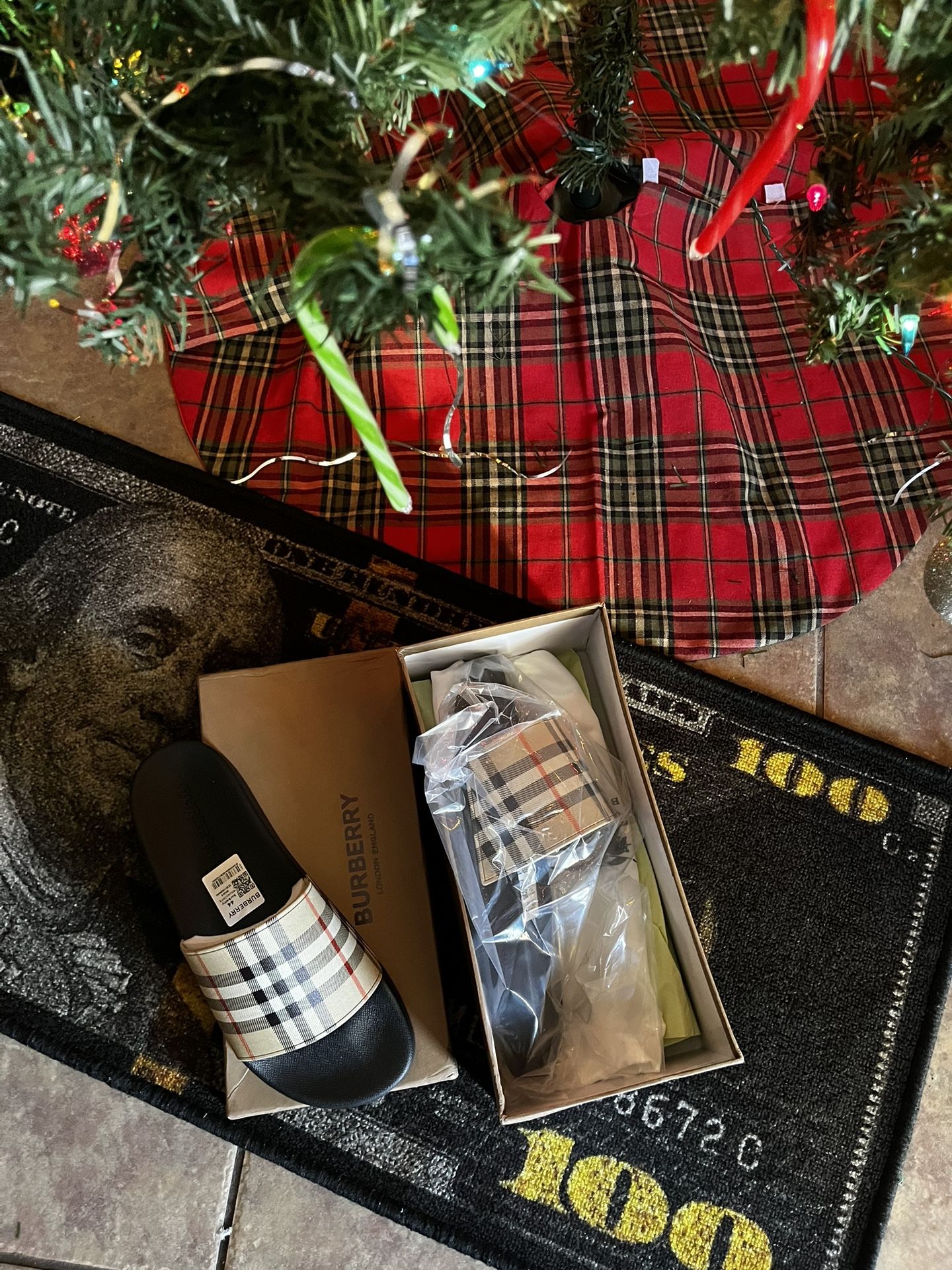 Burberry Slides (read Description)