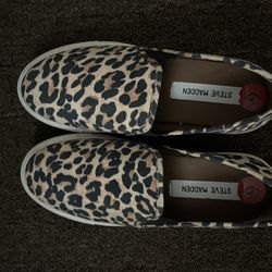 Steve Madden Slip Ons