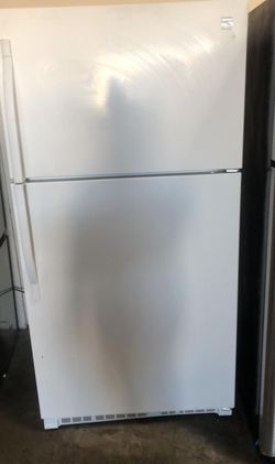 Kenmore Top Mount White Refrigerator
