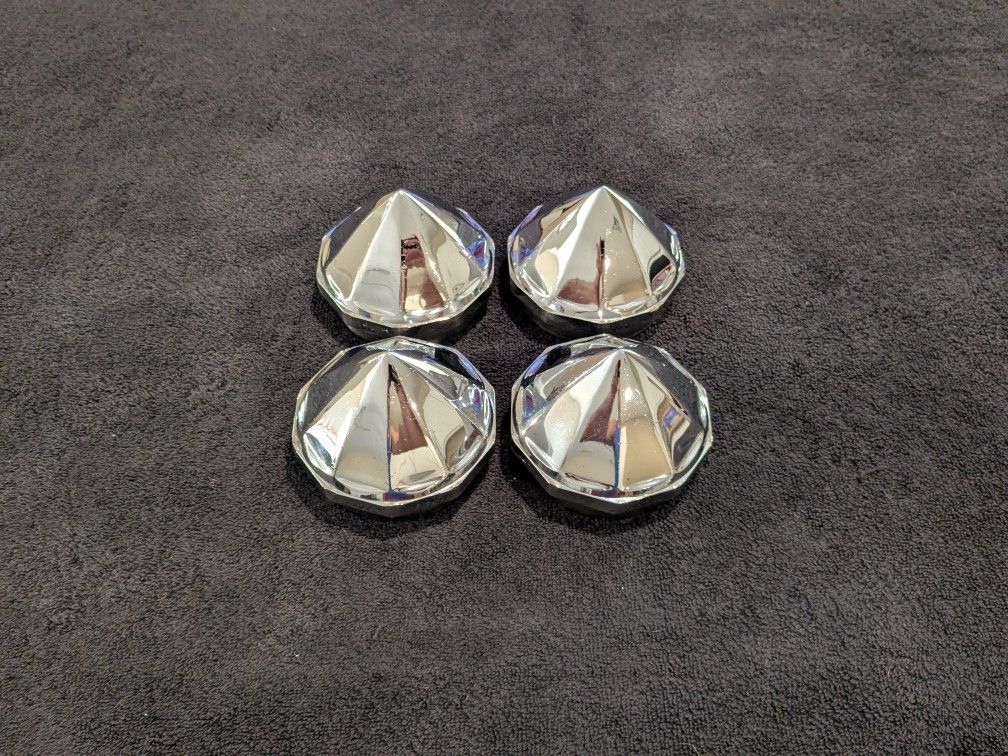 Wire Wheel Knockoffs