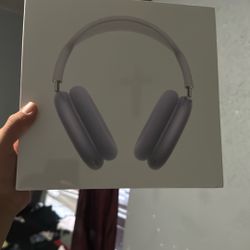 iPhone Max Headphones 