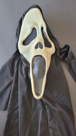 Ghostface Scream Halloween Mask