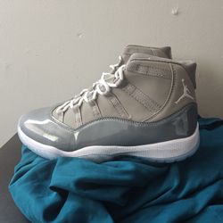 Jordan 11 Cool Grey