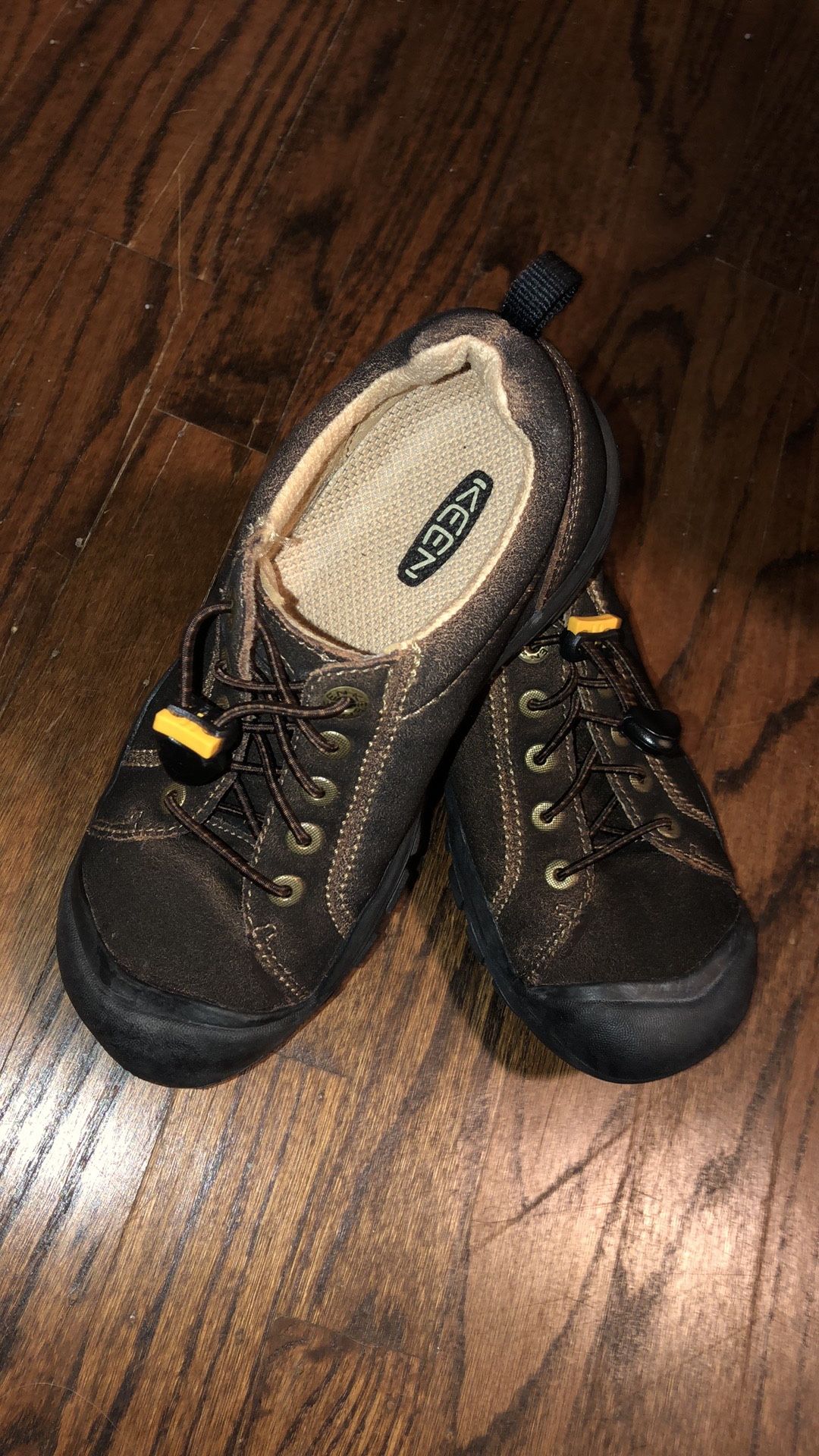 Keen size 4 shoes