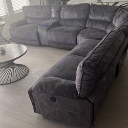 Recliner Sectional