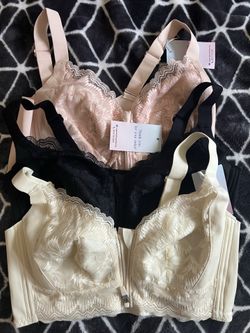 Set of 3 zipper bras Brand new!