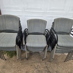 28 Chairs 