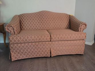 Love seat