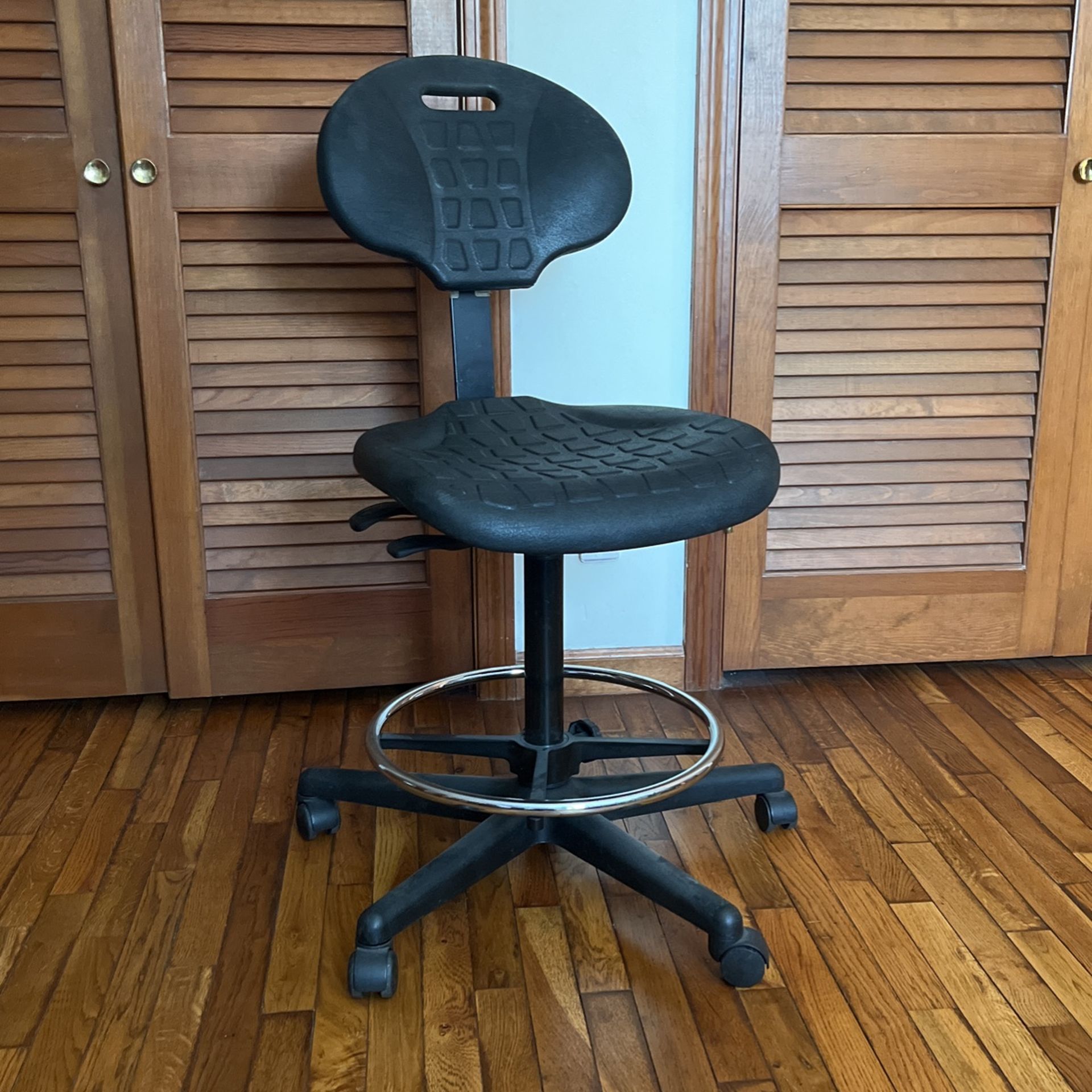 Shop Chair