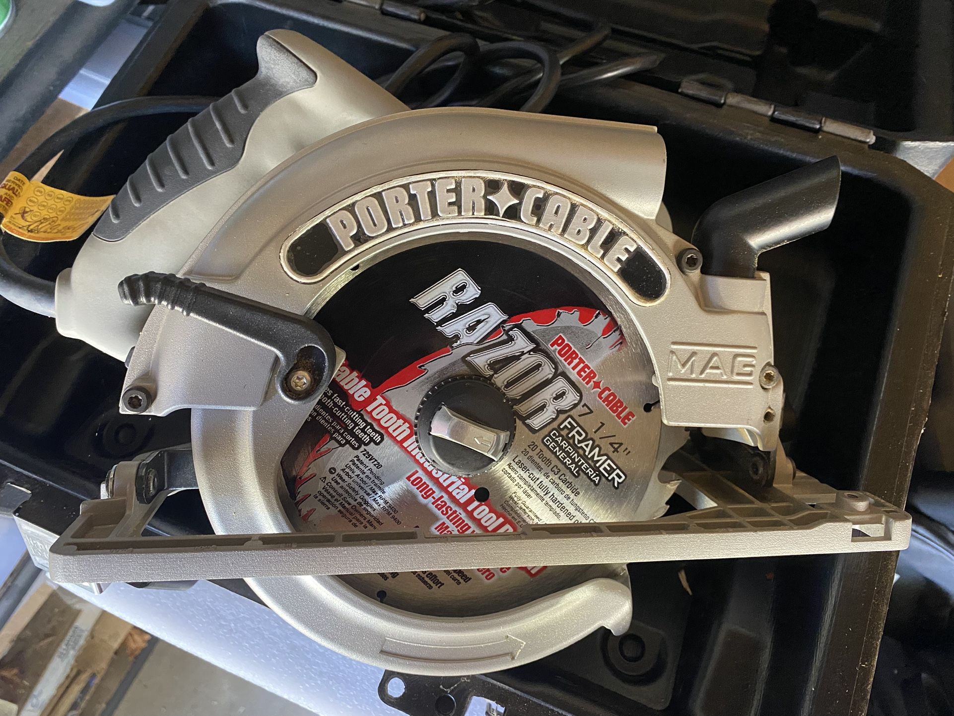 NEW Porter Cable 324MAG Circular Saw