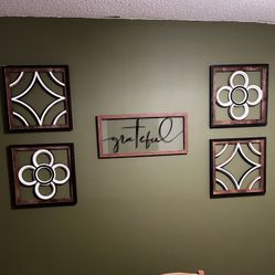House Wall Decor
