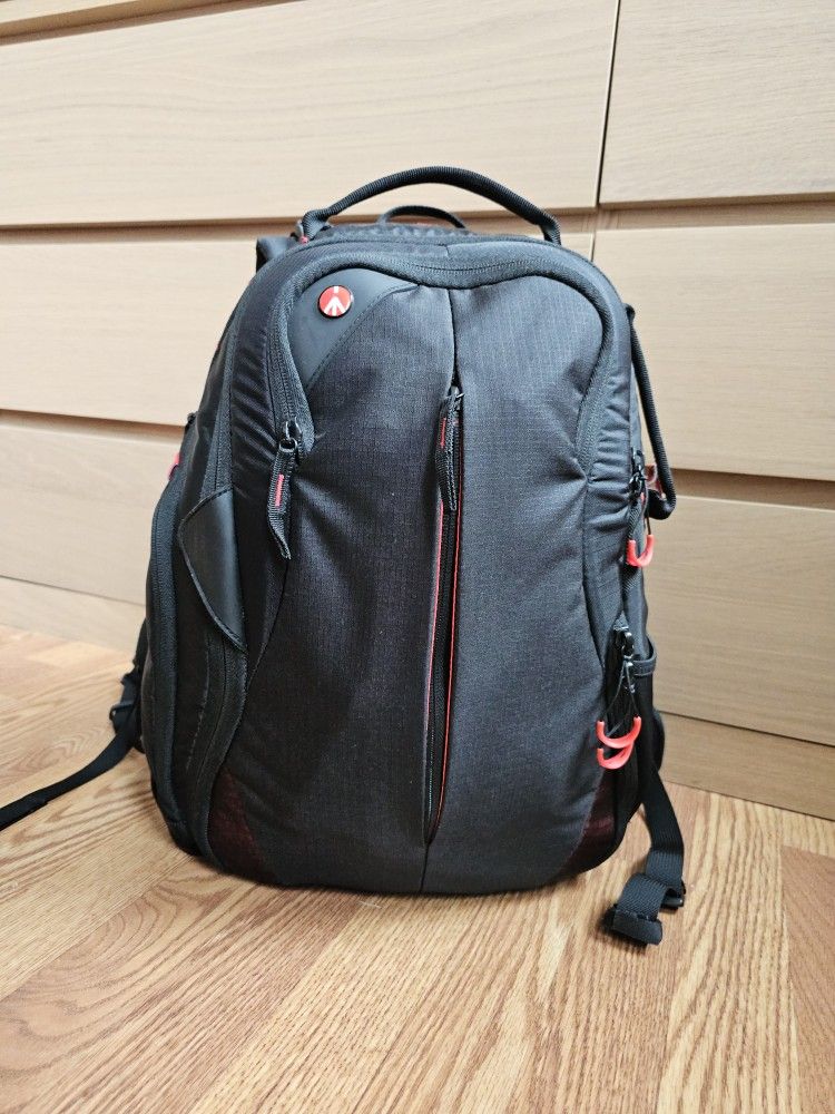 Pro Light camera backpack Bumblebee-130 for DSLR/CSC