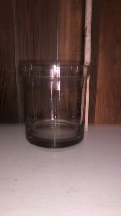 Princess large vase with removable ring.