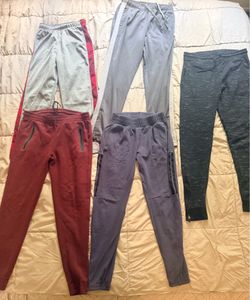 Young Men Joggers Bundle (Size S)