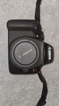 Canon EOS Rebel T7 DSLR Camera