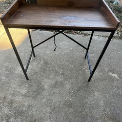 Desk With Outlets 