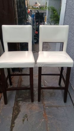Bar chairs