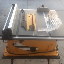 DeWalt DW744 10”