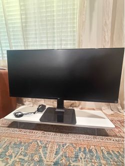 32 inch flat LG computer monitor with monitor stand - $130
