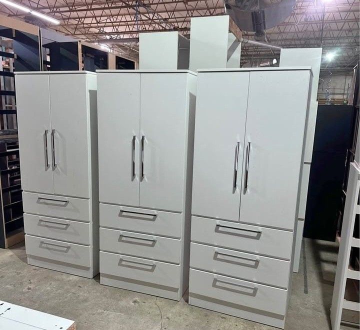 Armoire ⚪ Armario // Brand 🆕️