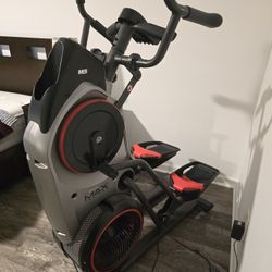 Bowflex Max Trainer M5 – Excellent Condition – Low Use – Save Big vs New!