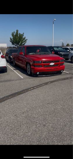 Chevrolet Silverado Lowered Custom Truck