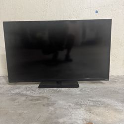 VIZIO E420i-A1 LCD TV (E420iA1)