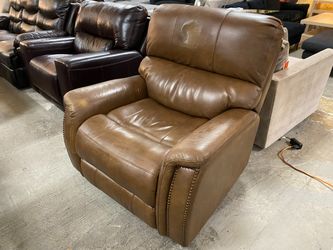 BARCALOUNGER Caramel Power Recliner w/ Nailhead Trim
