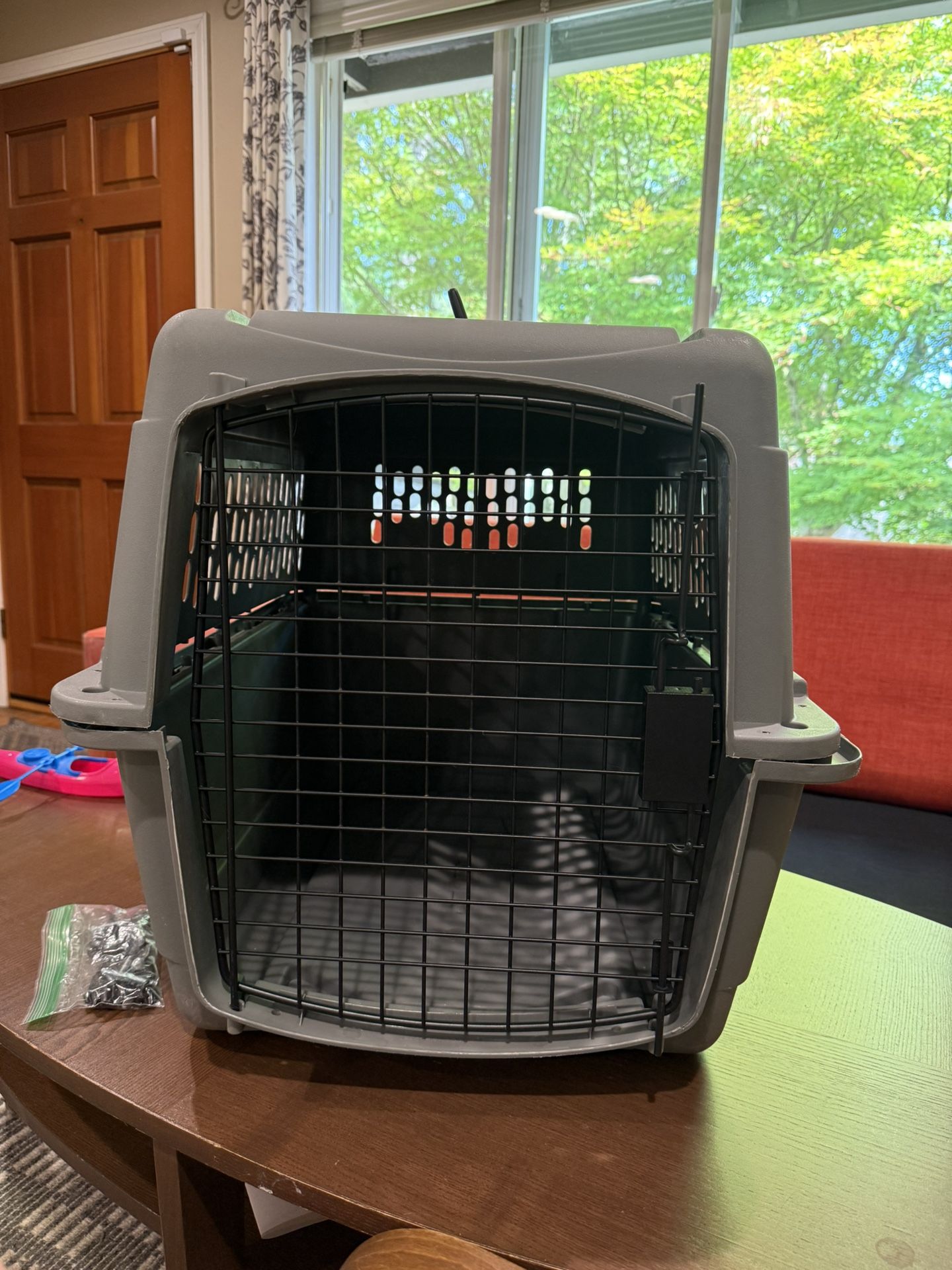 Dog Crate $20obo Pick Up In Lynnwood