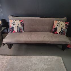 Gray Futon