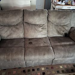 Reclining Couch 