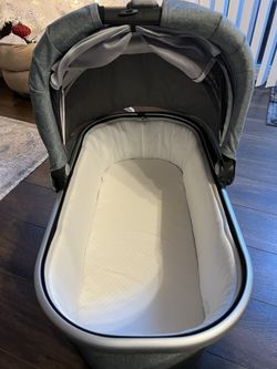 Uppa Baby Bassinet 