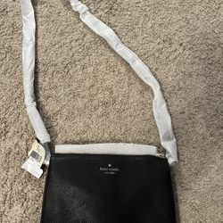 Kate Spade Leila Triple Gusset Crossbody Pebbled Leather Shoulder Bag - Black