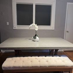 Dining Table / Rectangular