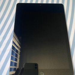 iPad 6th Generation 32GB