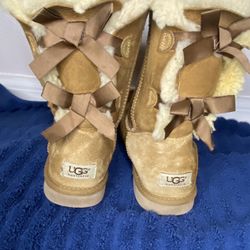 Bailey Bow UGGS
