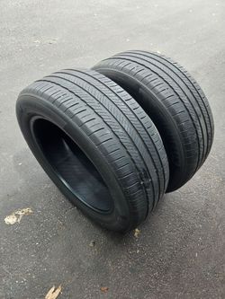 235 55 19 Set Of 2 Michelin primacy tour A/S